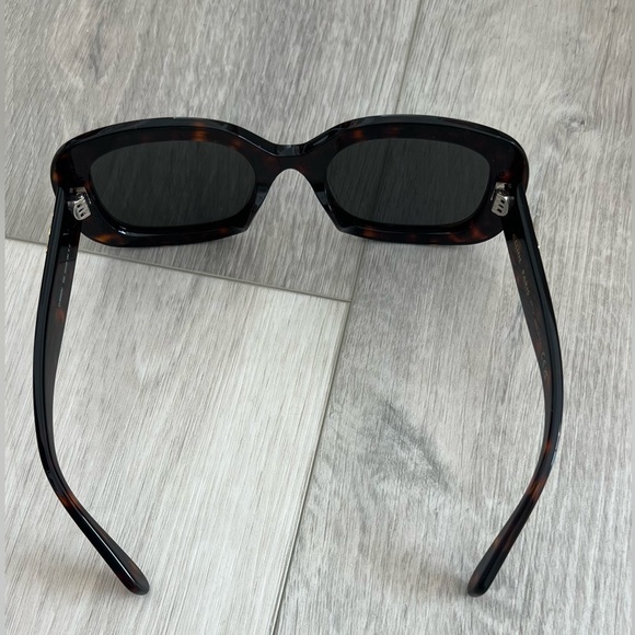 Celine Triomphe 10 sunglasses - Picture 10 of 14